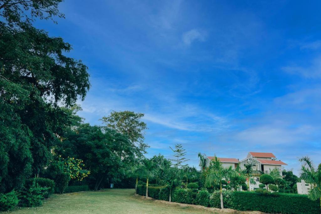 5 Senses Corbett Richness Luxuries Resort ! Destination Wedding & Corporate Events Ramnagar  Exterior photo